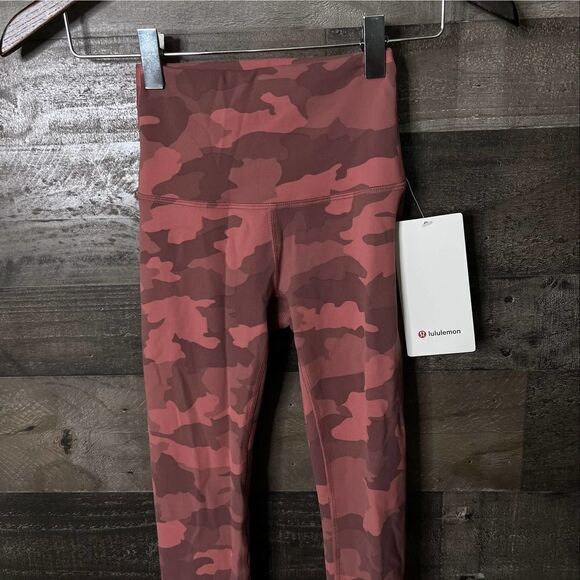 NWT Lululemon Wunder High Rise Leggings 0 - Picture 3 of 7